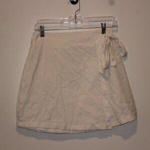 ASOS White Wrap Mini Skirts Women's Size 6
